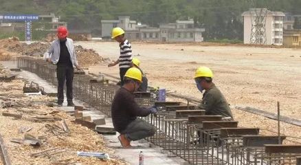 纳晴高速黔西南段建设如火如荼